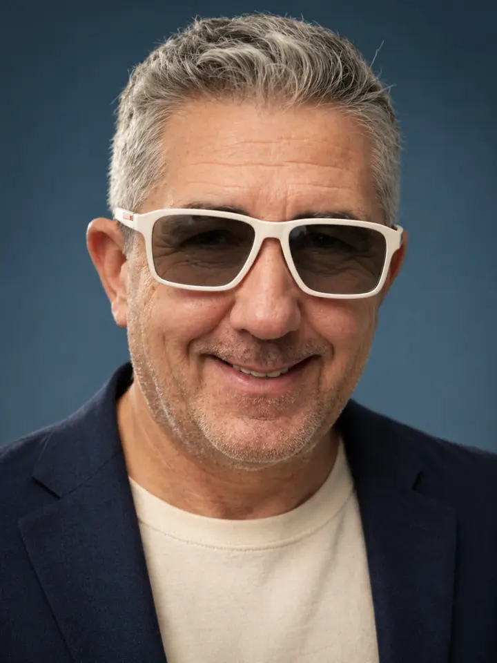 Mike Petichakis, VNG Digital Group